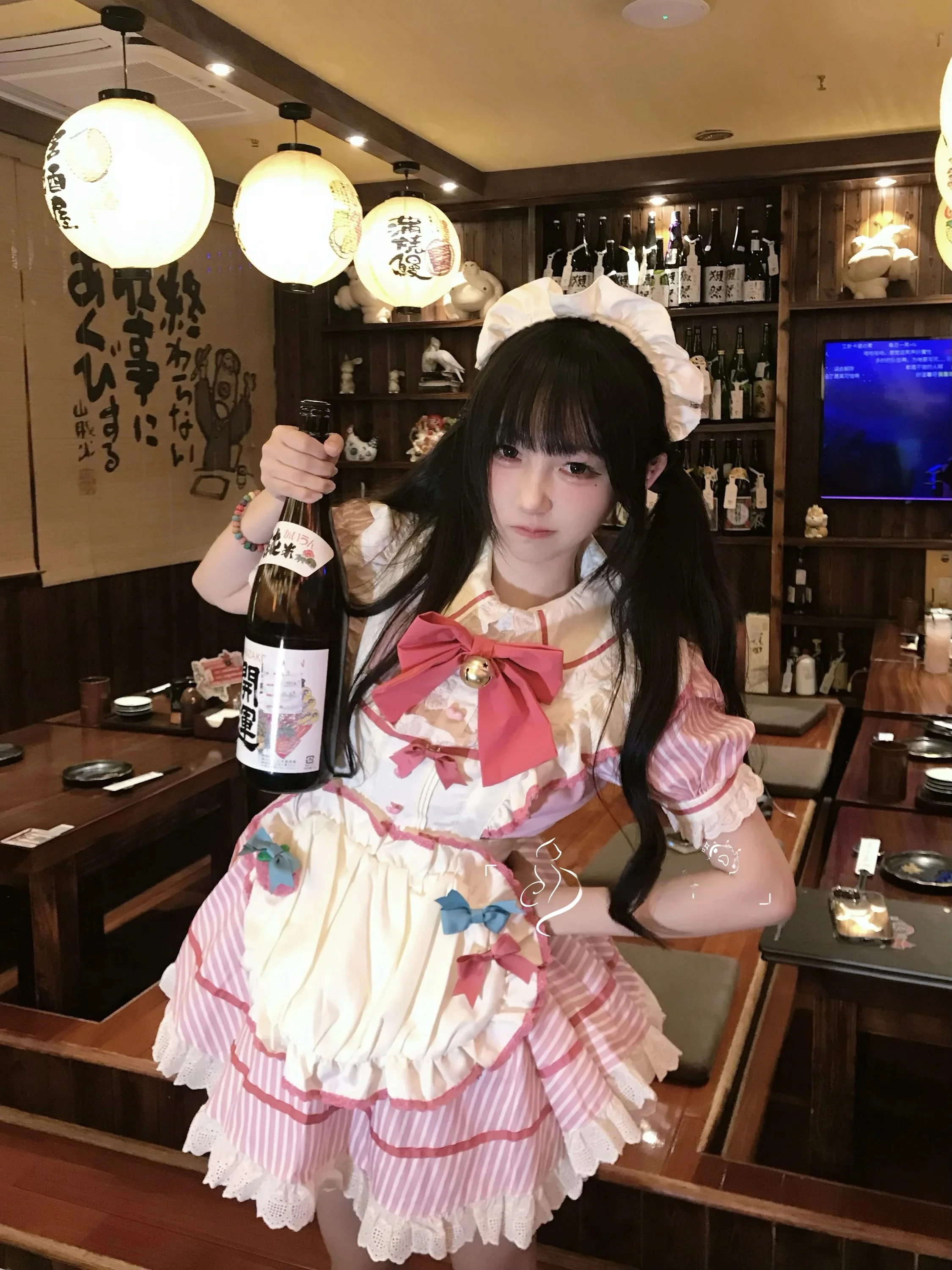 

Cute Pink Striped Lolita Dress Ma Pi Pi Sweet Style Princess Daily Skirt Bubble Sleeve Knot A-Line Silhouette Dress