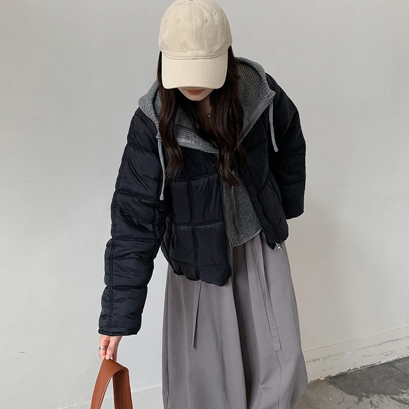 Korean Knit Hood Patchwork Short Puffer Jacket Women Loose Lightweight Warm Padded Parkas Women Solid Color Zipper Winter Jacket