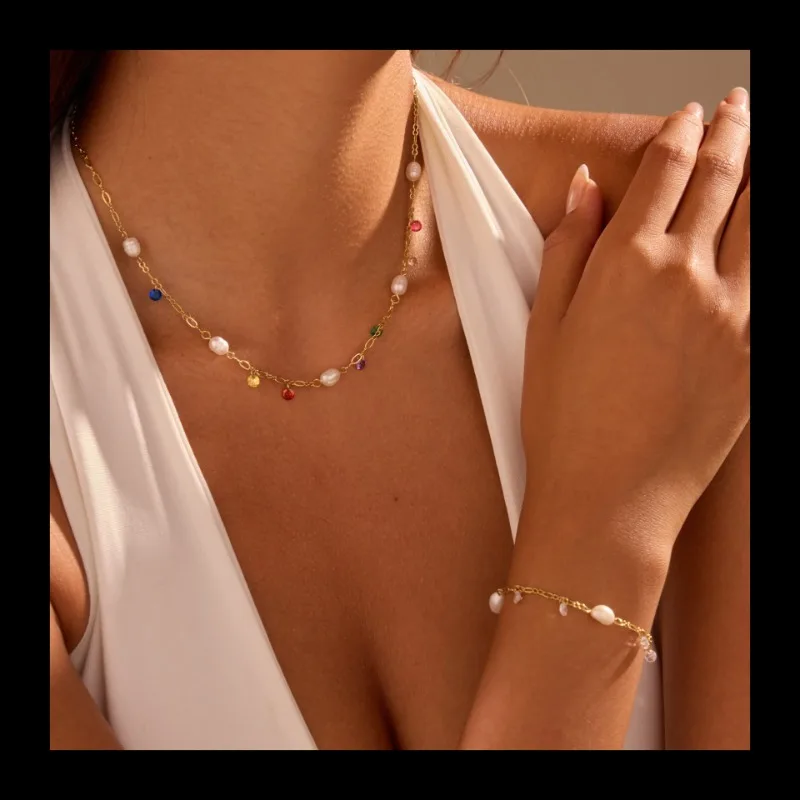 

Fashion New Freshwater Pearl Necklace Color Zircon Titanium Steel Bracelet Ladies