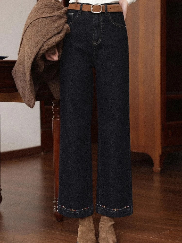 

ALXNAN Women's Dark Blue Jeans Vintage Embroidered Autumn Loose Straight-leg Trousers Artisan Detailing Slimming Pants L57755