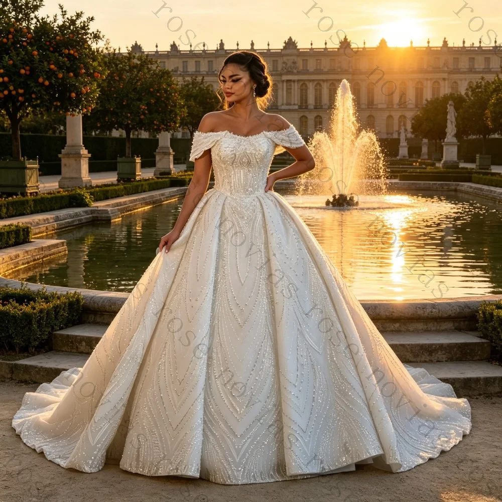 Customized Luxury Shoulder Bead Ball Gown Sparkling Fairy Tale Princess Fluffy Wedding Dress Large Tail Suitable for Banquet