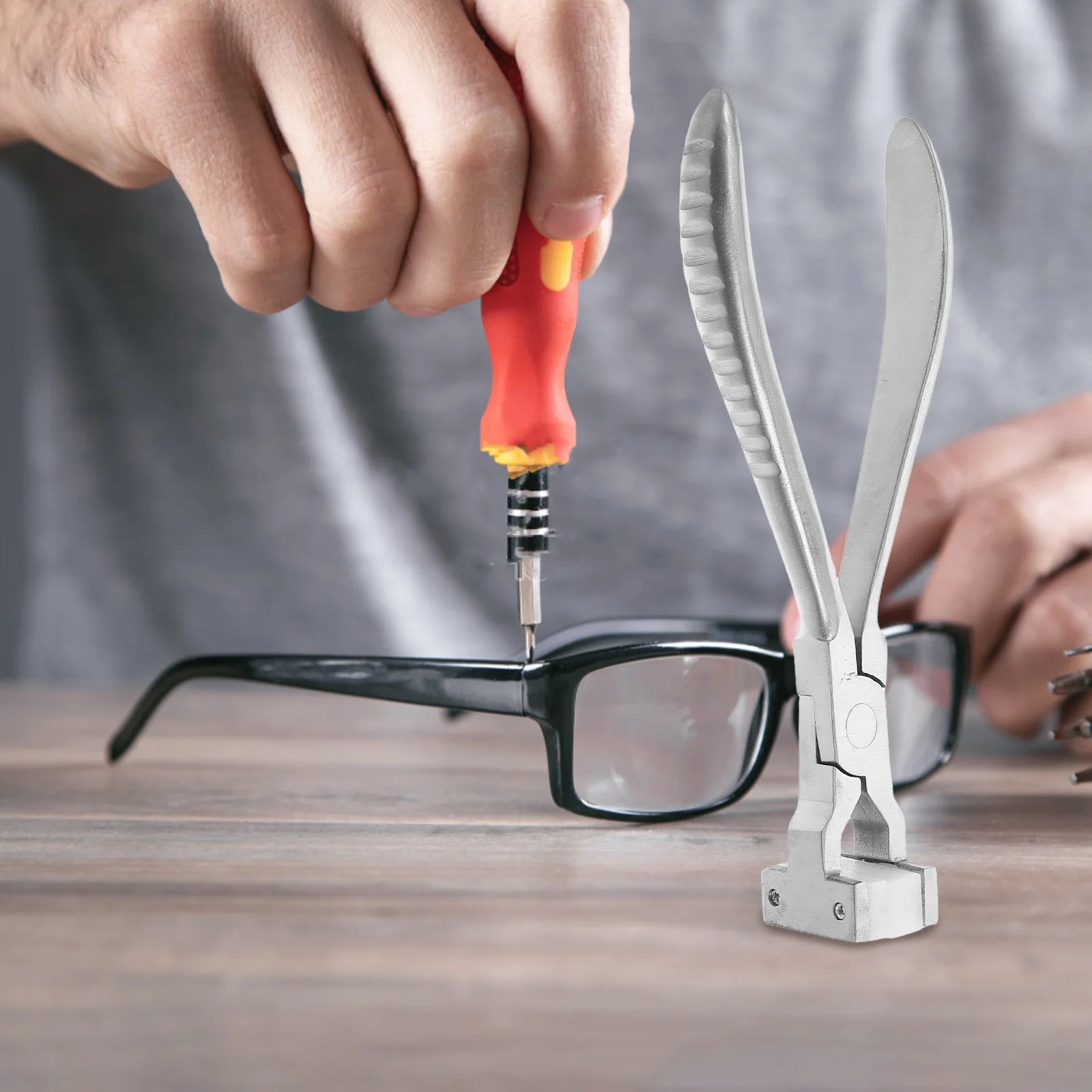 

Eyeglass Tool Pliers Multifunctional Bent Nose Bridge Precision Screw Adjustment Glasses Repair Home Office Use Durable