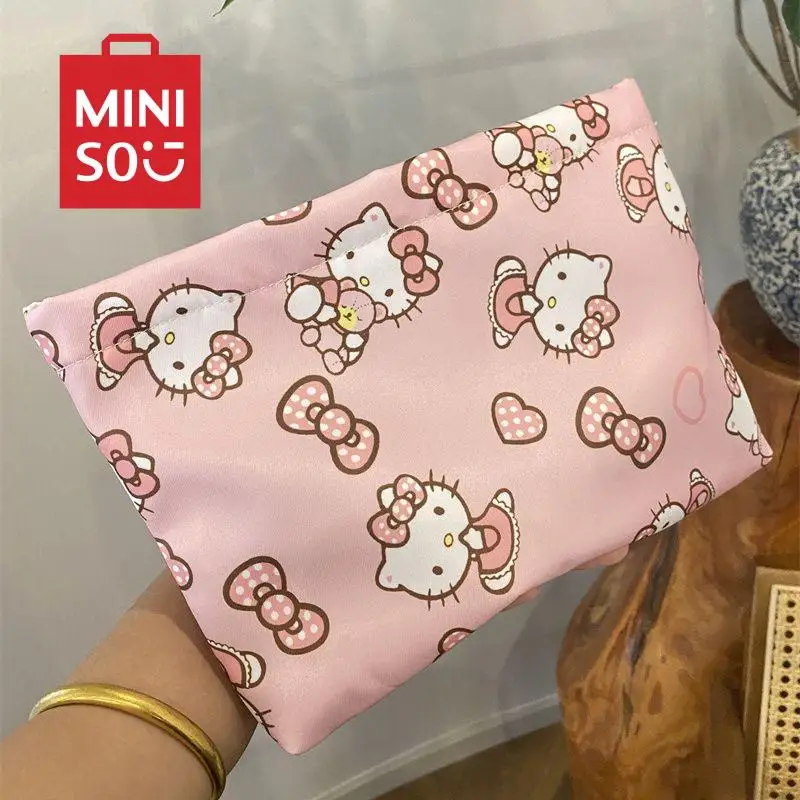 Hello Kitty Girl-Bolsa de maquillaje Kawaii de gran capacidad, bolso de almacenamiento de artículos pequeños portátil, bolso de viaje para auriculares, cartera cero