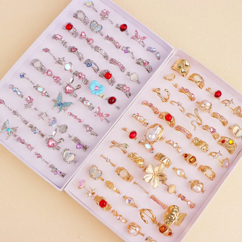 20Pcs/Lot New Classic Elegant Sparkling Flowers Butterfly Rhinestone Rings For Women Fashion Stackable Finger Jewelry Party Gift