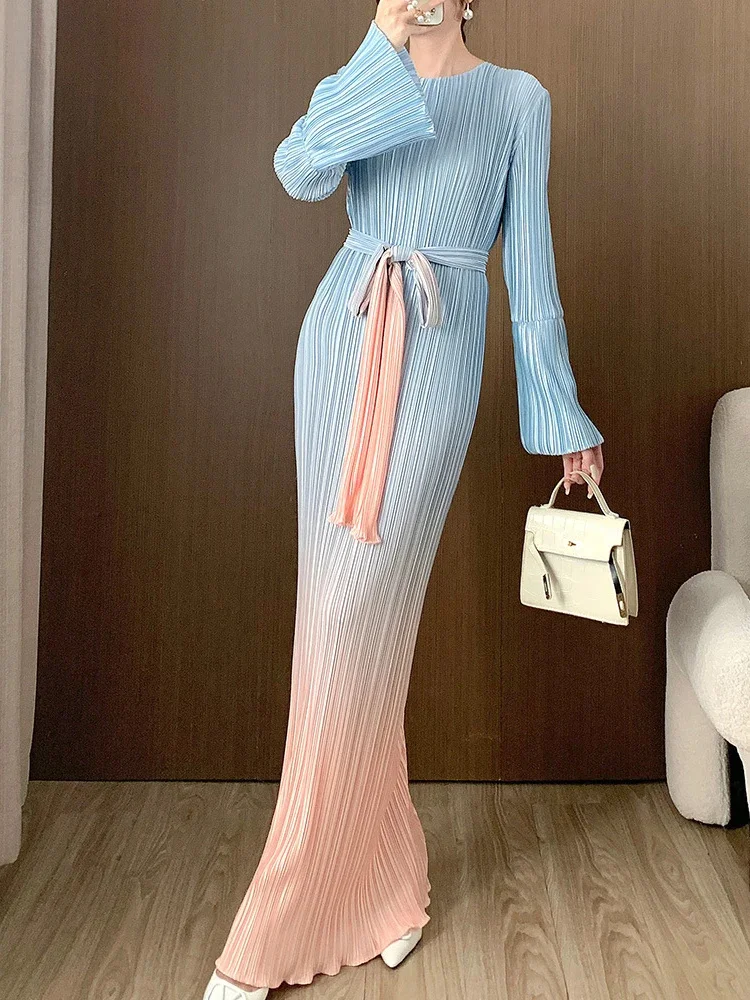 

Gradient Color Dress Women Round Neck Full Sleeves Belt Elegant Ladies Pleated Dresses New Fashion Party Clothes 2DC1561
