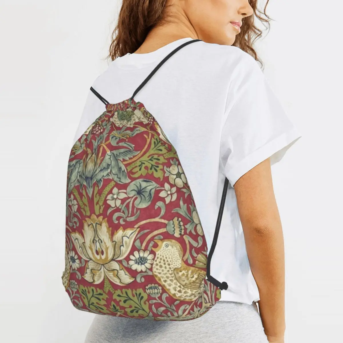 William Morris Strawberry Thief Red Backpacks Casual Drawstring Bags Sports Bag Book Bags for Man Woman School
