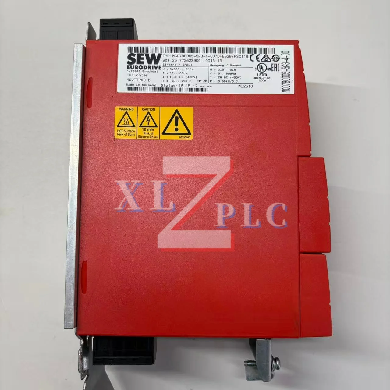 مستعملة MC07B0005-5A3-4-00 محول التردد