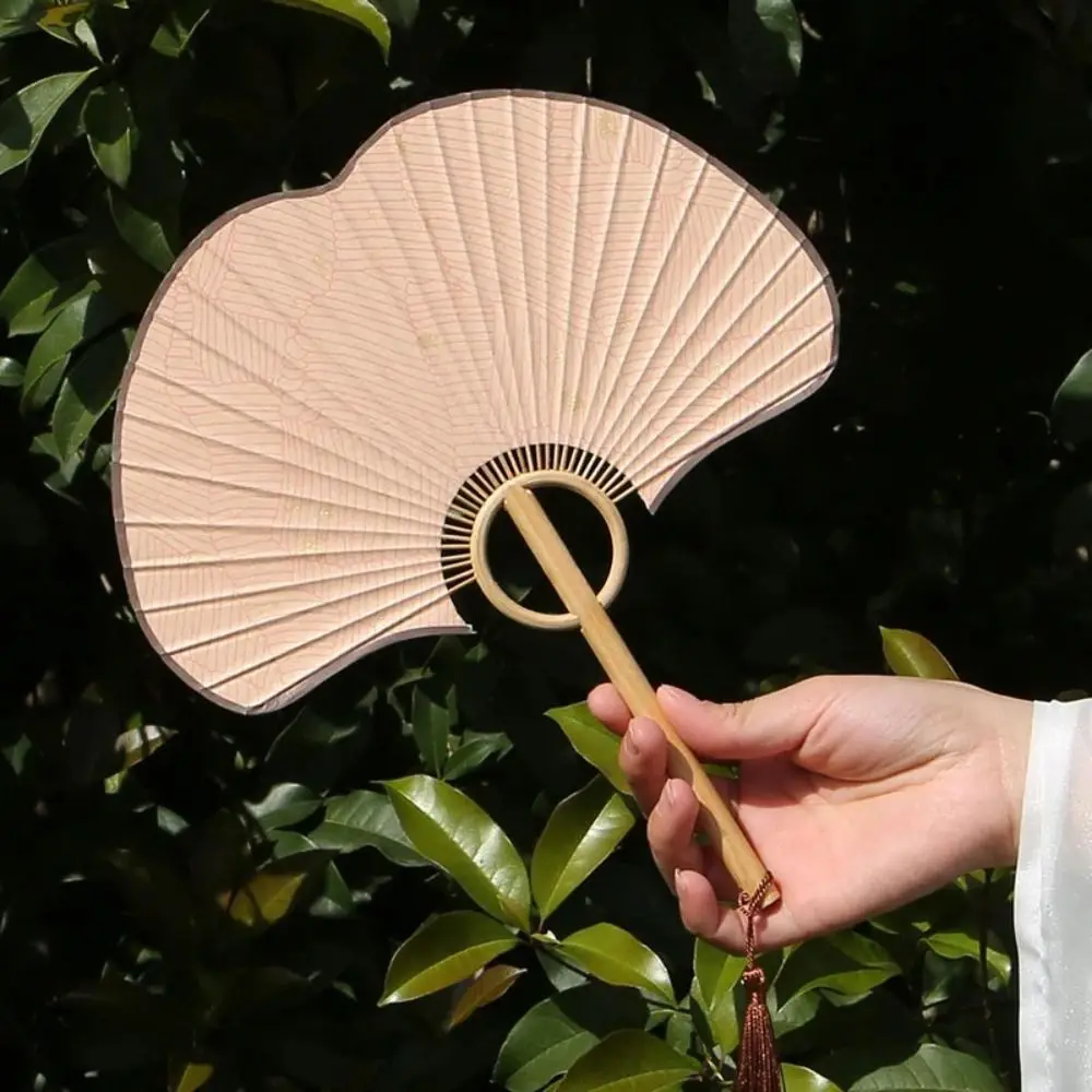 Crafts Double-sided Ginkgo Round Fan Exquisite Portable Rice Paper Fan Vintage Hand Circular Fan Calligraphy Painting