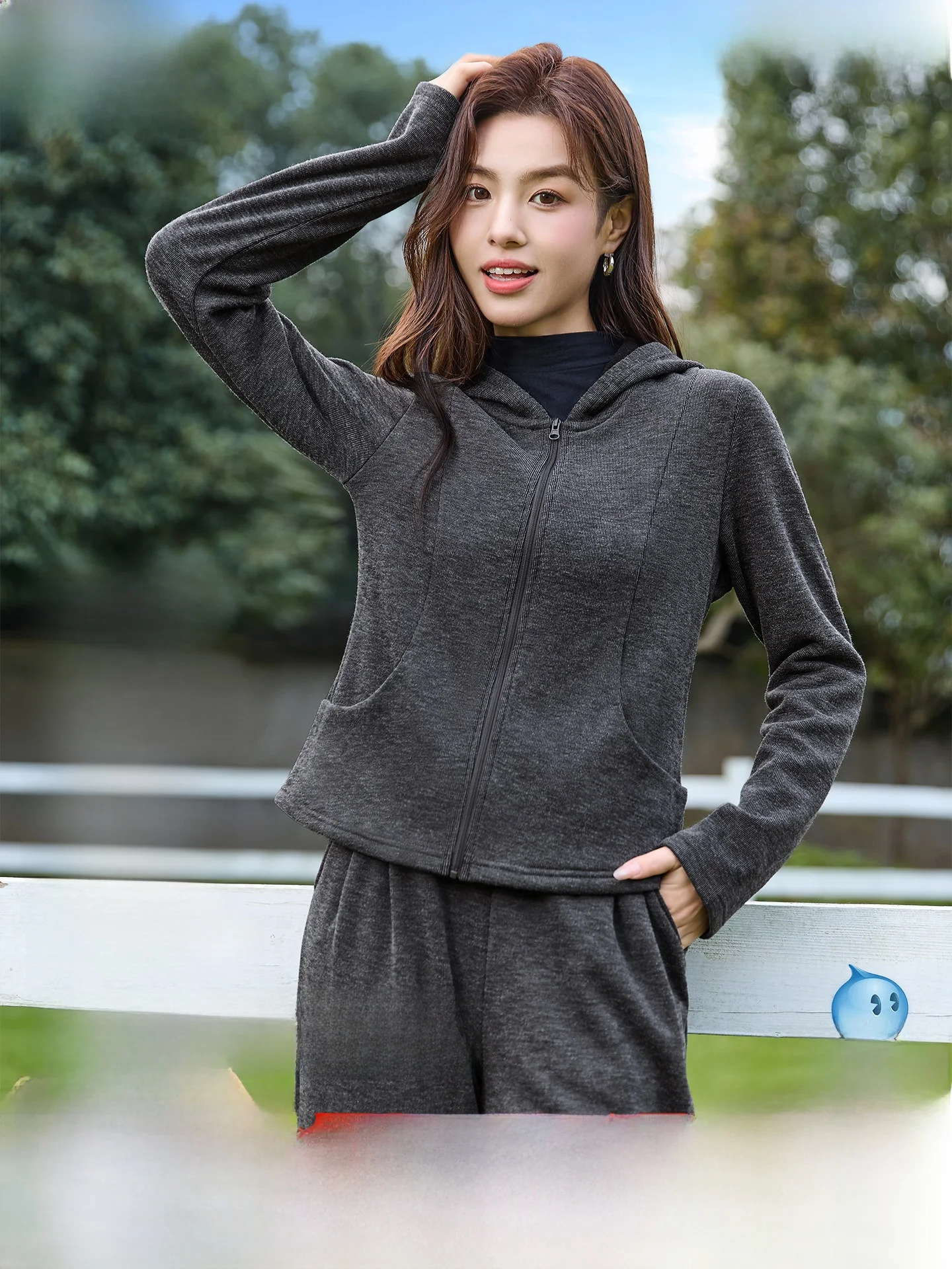 

Корейская женская зимняя толстовка-кардиган на флисовой подкладке с капюшоном, свободного кроя, с длинными рукавами, на молнии, цветная