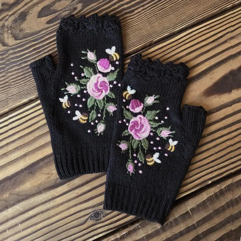 Niedliche Vintage-Handschuhe mit Stickerei, gestrickt, Bienenmuster, halbe Finger, fingerlose Handschuhe, koreanischer Stil, warme Winter-Wollhandschuhe, für den Außenbereich – Detail 9