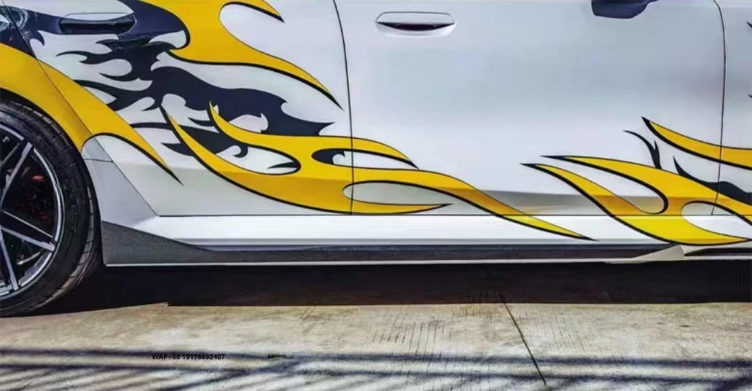 Dry Carbon Fiber Side Skirts for M5 G90 - MP Style Side Extension