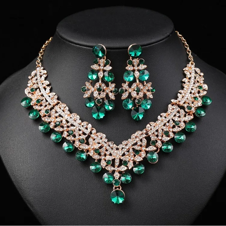 

Hot Sale Bridal Necklace Earrings Set Wedding Dress Evening Dress Studio Accessories, Gems, Jewelry Wholesale