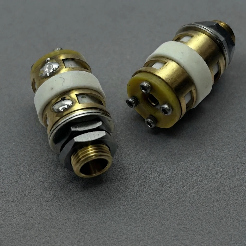 Mono Output Jack for Electric Guitar Bass, Passive 6.35mm Panel Mount Socket, Metal Replacement Part with Mounting Hardware