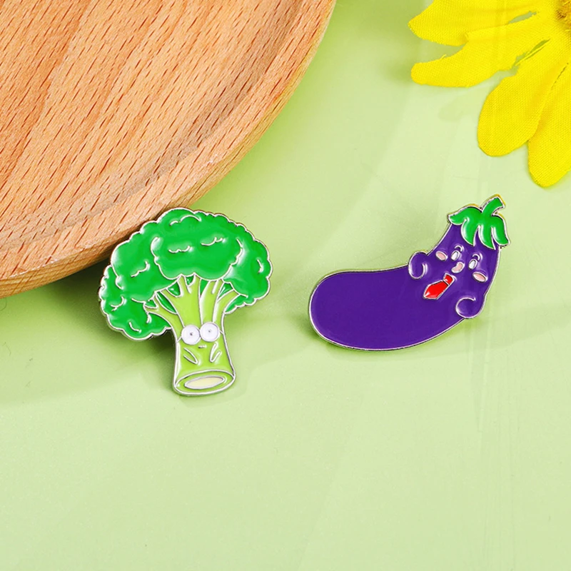 Broccoli Bonus Tie Eggplant Mr. Cartoon Vegetable Enamel Badge Punk Lapel Brooch Jewelry Gift Cute Vegetable Metal Pin Green