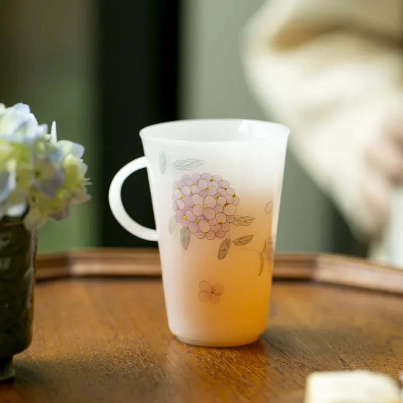 Hand Painted Ice Jade Porcelain Hydrangea Pattern Large Capacity Ceramic Mug for Coffee Tea Home Kitchen Drinkware High