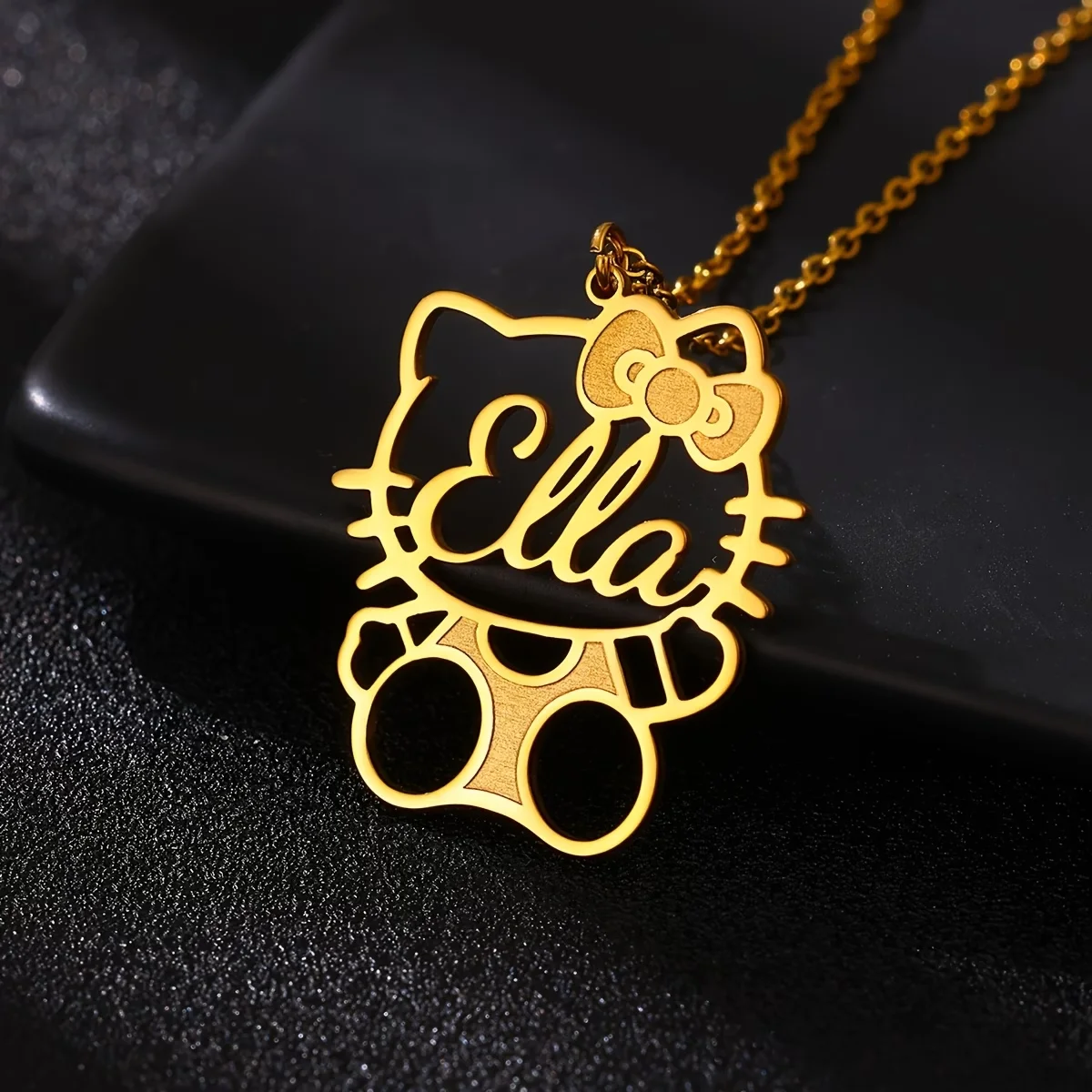 Personalized Custom Hello Kitty Name Necklace Cute Bow Cat Pendant Stainless Steel Customized Nameplate Jewelry Gift For Women