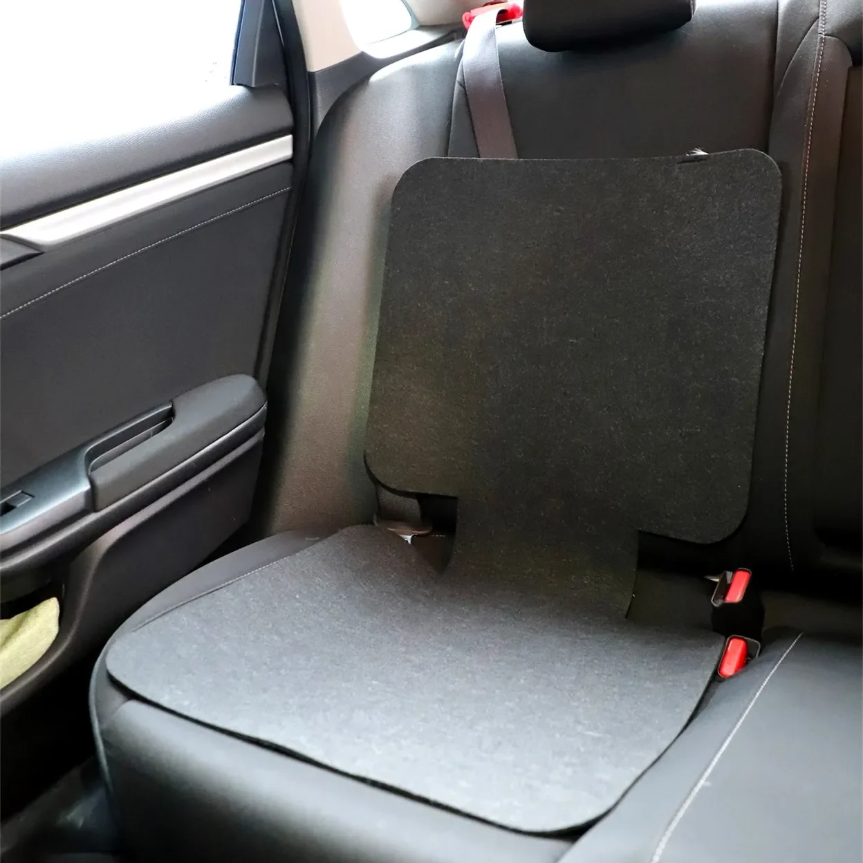 

Factory direct sales portable car pet mat car rear seat dog waterproof and anti-dirty seat protection mat