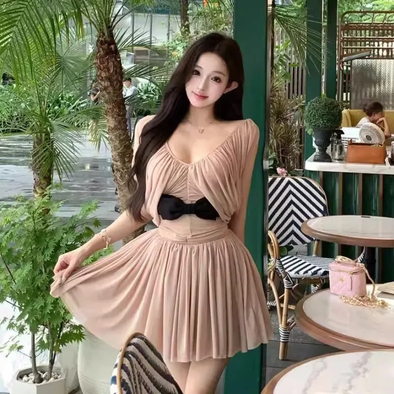 

Pure Desire High-End Set, Women'S Summer Temperament Unique T-Shirt Paired With Mesh Half Skirt Two-Piece Set