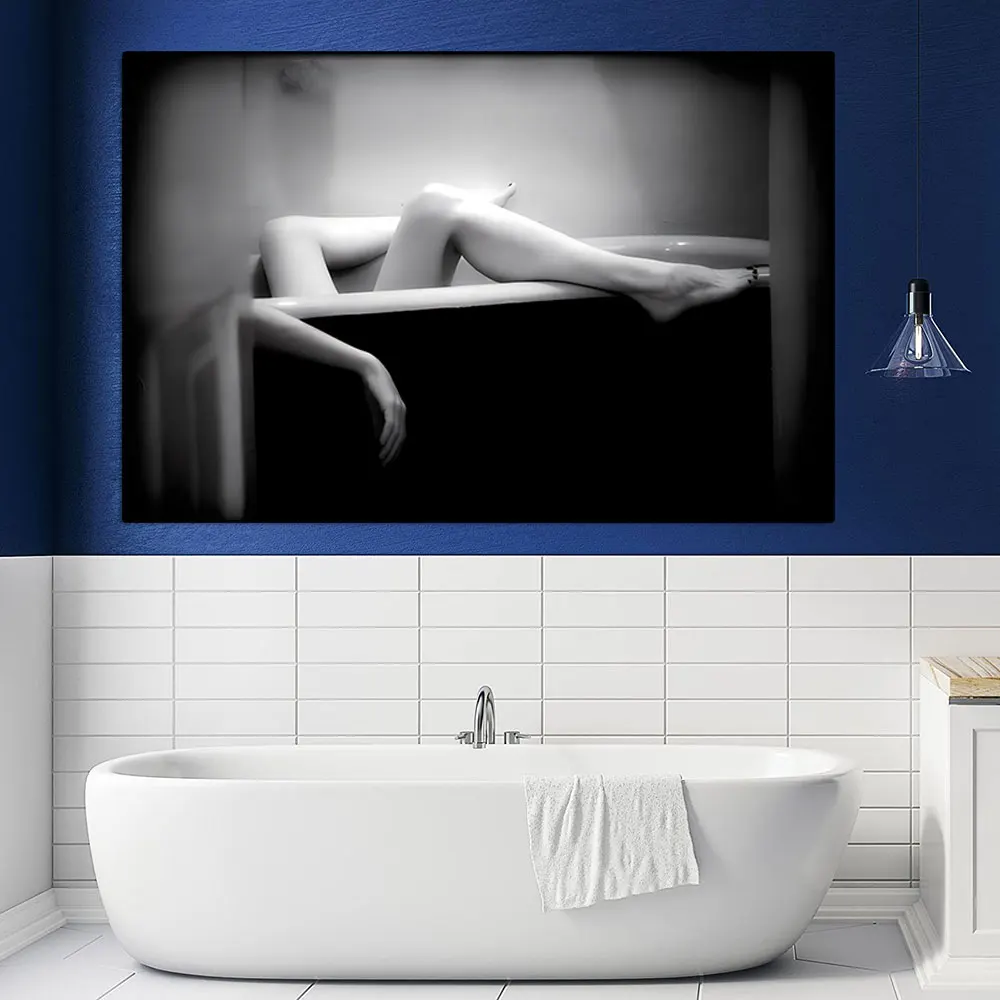 Modern Nude Woman In Bathroom Decorative Black White Sexy Girl Prints Canvas Poster for Room Room Home Wall Cuadros Decoration