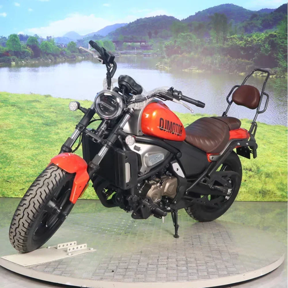 新しいフィット QJMOTOR QJ SRV550 オートバイアクセサリー背もたれ荷物ラックブラケットテールボックスブラケット SRV 550 550SRV