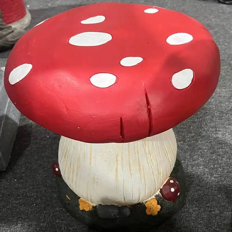 Garden Decoration Simulation Mushroom Stool Outdoor Courtyard Lawn Kindergarten Landscape Arrangement Resin Ornaments