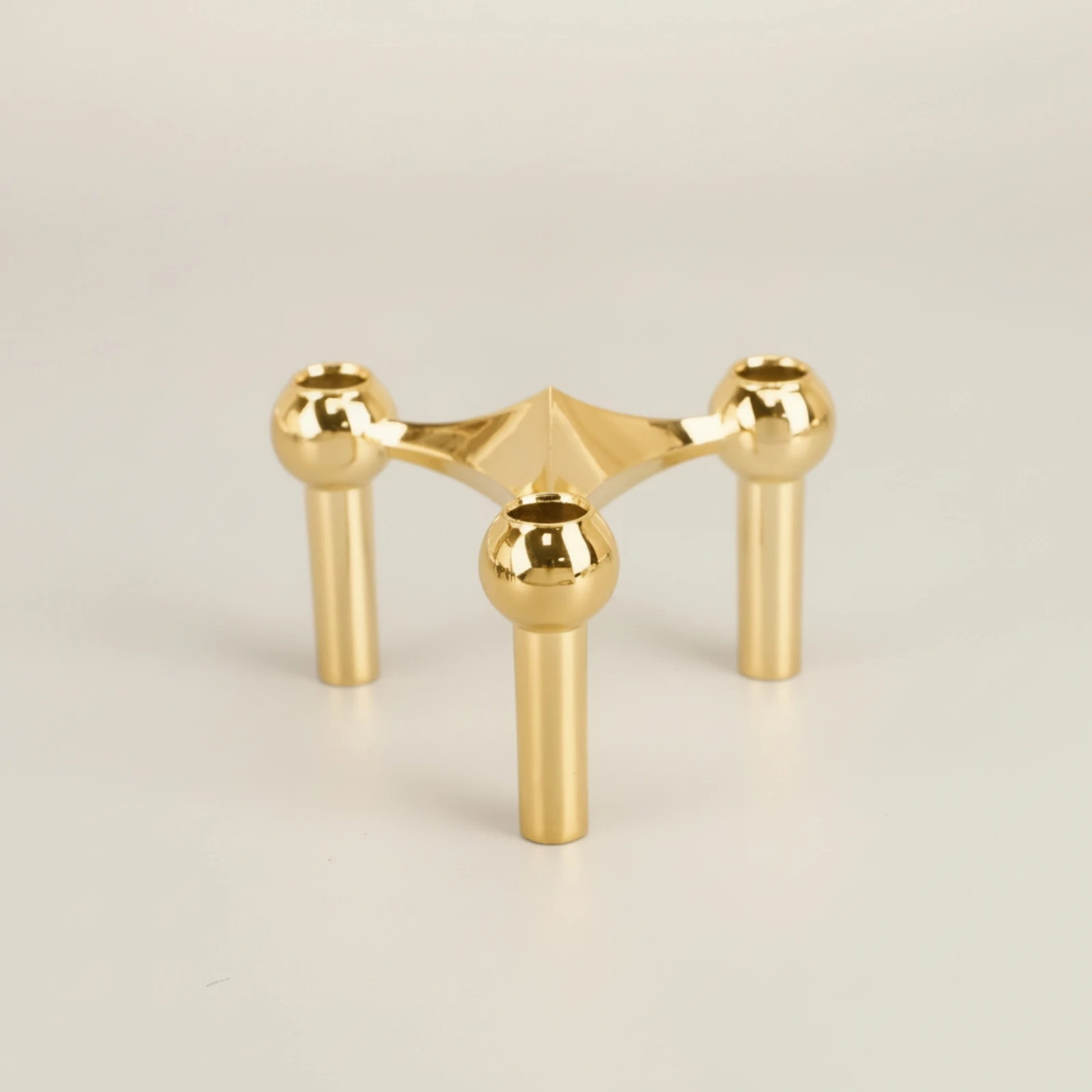 Triangular Candle Holder Polished Candle Holder with Three Cups 3-Arm Candelabra Elegant Stable for Dining Table, Dinner Parties