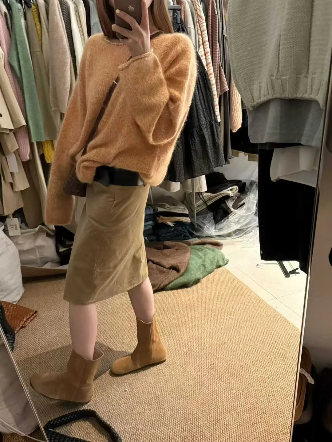 سترة صوفية محبوكة فضفاضة للنساء طويلة Sve مكبلة مستديرة Ne غير رسمية Sle ماركة صينية Faion لموسم الخريف