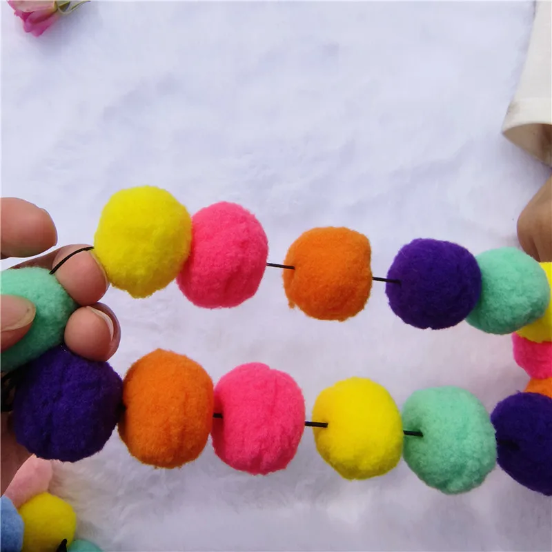 Cute Fashion Knitted Wool Balls Pet Collar Fill Cartoon Bow Stretch Elasticity Rope Necklace for Puppy Dog Cat Pet Supplies