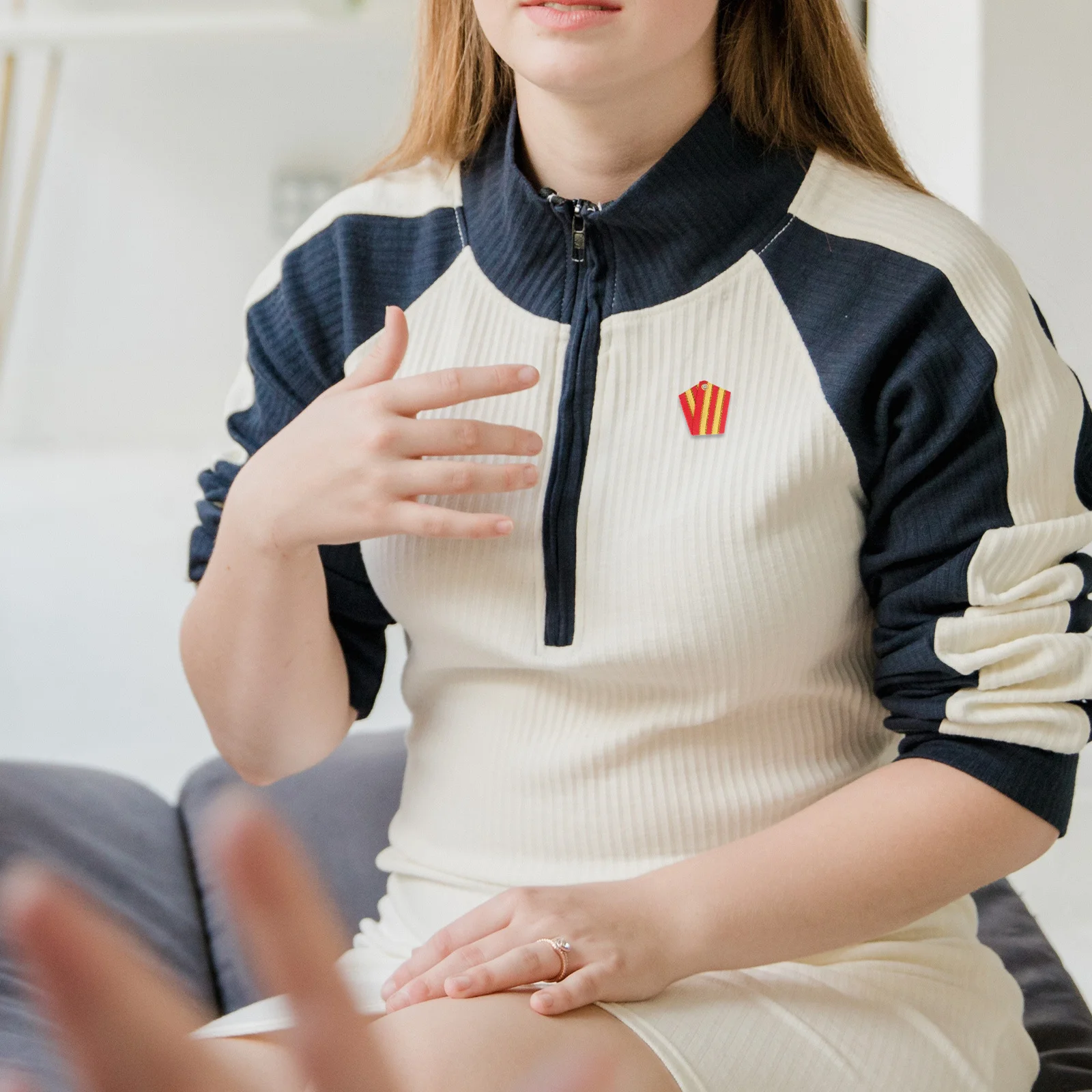 

5Pcs Metal Award Medals Kids Lapel Pins Party Prizes Memorial Badges Game Rewards Decor Lapel Pin Metal Cloth Brooches