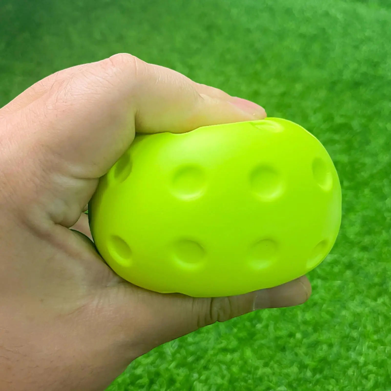 

PU Quiet Foam Hollow Pickleballs For Indoor Outdoor Practice Pickleball Balls Bounce Silent Pickleball Practice Ball Low Noise