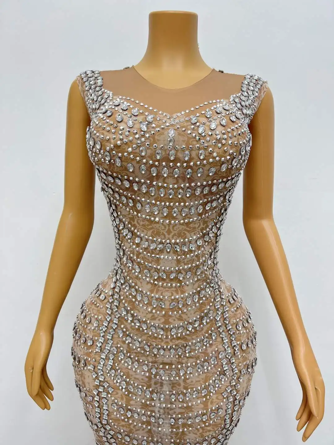 Kobiety bez rękawów seksowny Rhinestone świecący przezroczysty rozciągliwy urodziny królowa wieczorowy bal etap długa sukienka bogini stroje dla seniorów 2025