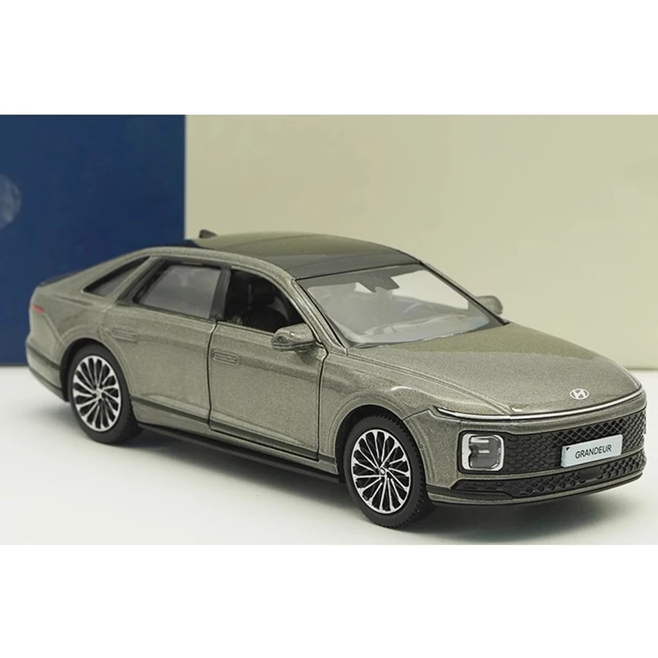 Hyundai GRANDEUR Car Model 1:38 Scale Car Alloy Toys Pull Back Car
