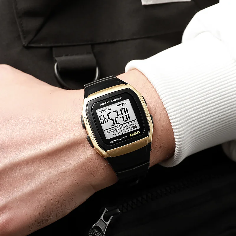 Digital Watch for Men, Electronic Watch for Outdoor Sports, Boys' Night Light Multifunctional Watch, Retro Square Watch