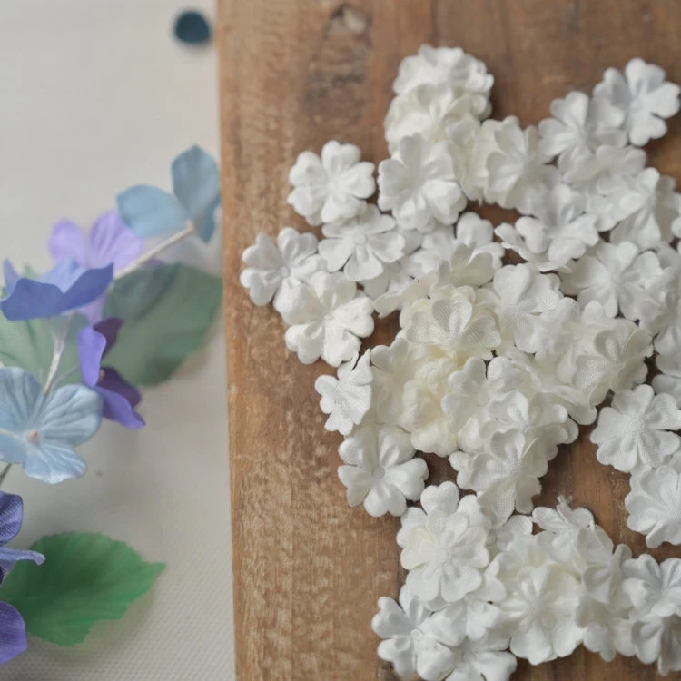 100PCS/Pack .1.5CM Satin  Petals DIY 3D Flower. Handmade Decorative Flower Pieces Wedding Dress Veil Accessories RS24503