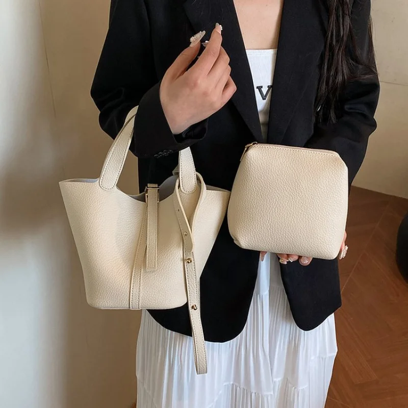 

High-End Ladies Hand Bags Crafted From Peony-Patterned Leather Boasting Trendy Lasting Lightweight Vintage Daily Style​