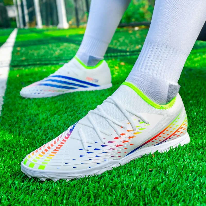 Zapatos de fútbol profesionales para hombres, tacos de campo de fútbol bajos, tacos de entrenamiento antideslizantes para niños, zapatos de calidad, nuevo, 2023