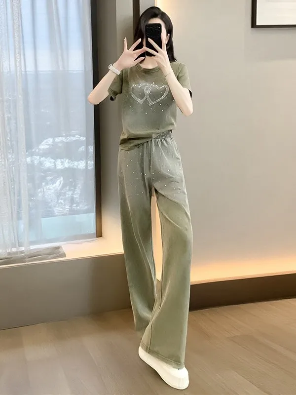 

Casual Sportswear Set for Women Short Sleeve Green T-Shirt Wide Leg Pants Two Piece Suite Fashionable Anti-Aging
