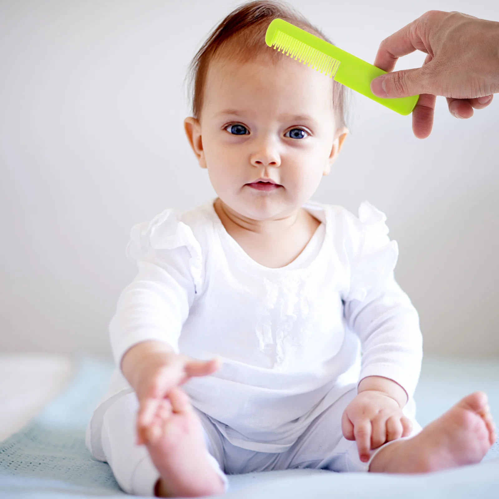 

2Pcs Baby Grooming Comb Set Safe ABS Material Round Teeth Soft Detangler for Newborns Toddlers Small Comb Child Hair Brush