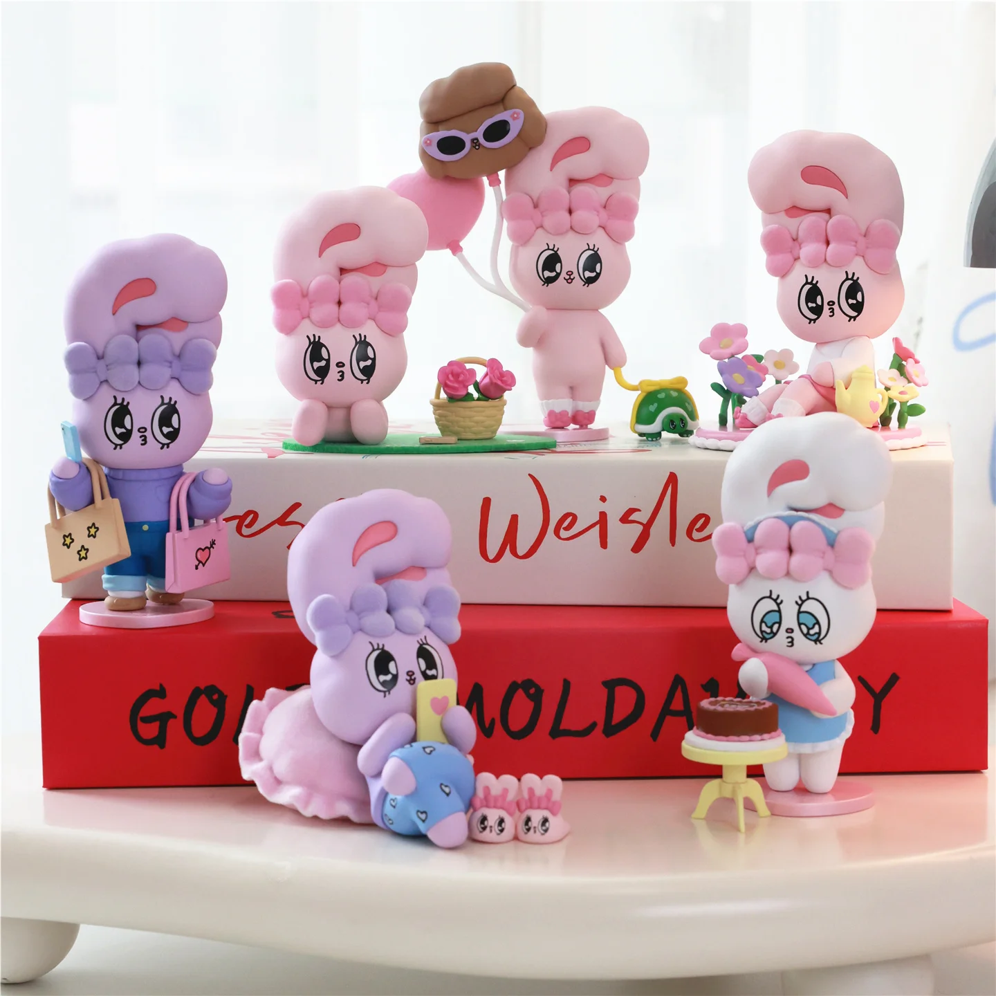 

Подлинная серия Esther Bunny Holiday Time, слепая коробка, милая фигурка, коллекция кукол, украшение для рабочего стола, модный тренд, подарок