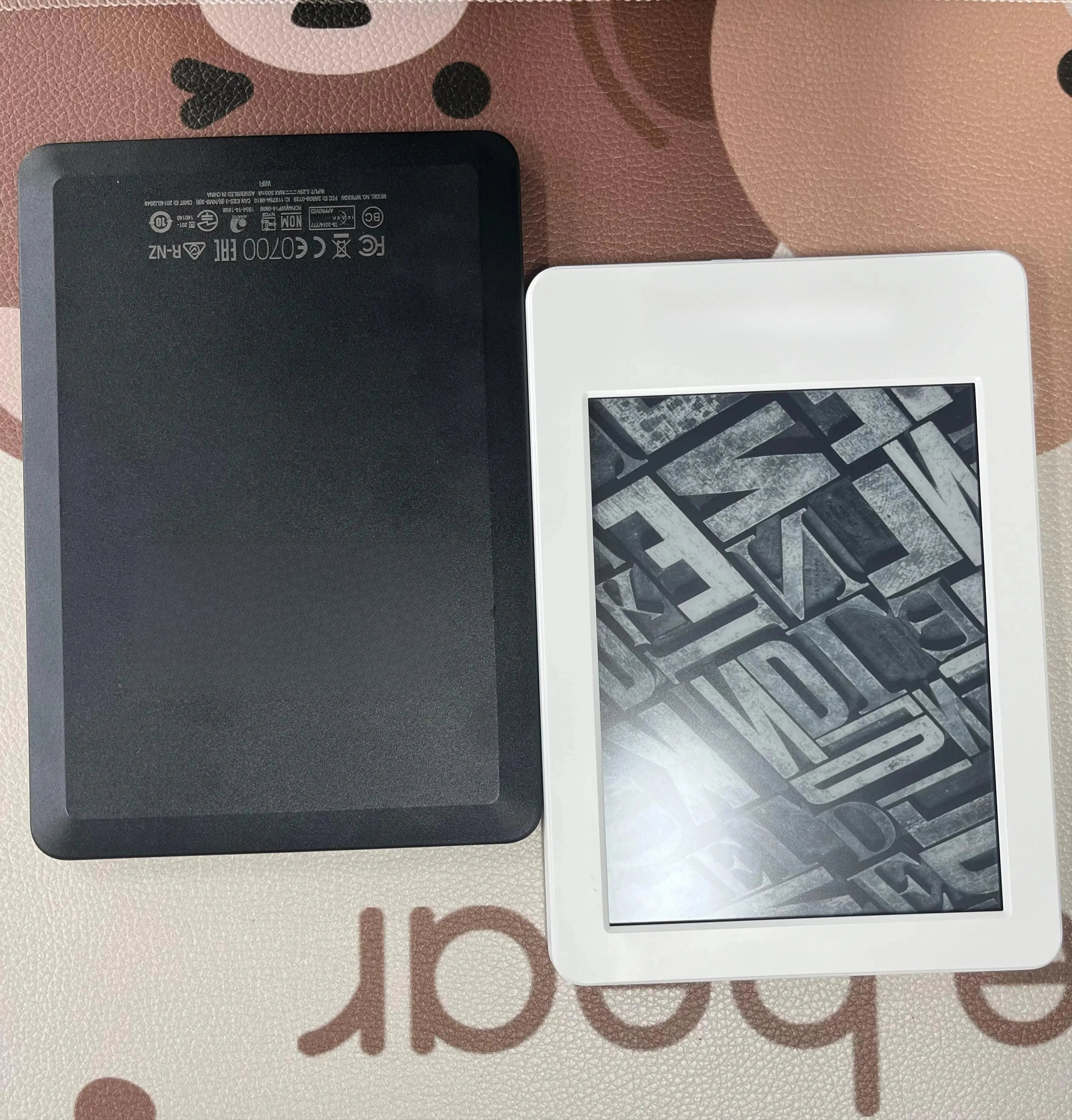 Actual Space Available 3GB ,WIFI,W/charging cable random color used Original Kindle 7th Generation eBook Reader No backlight