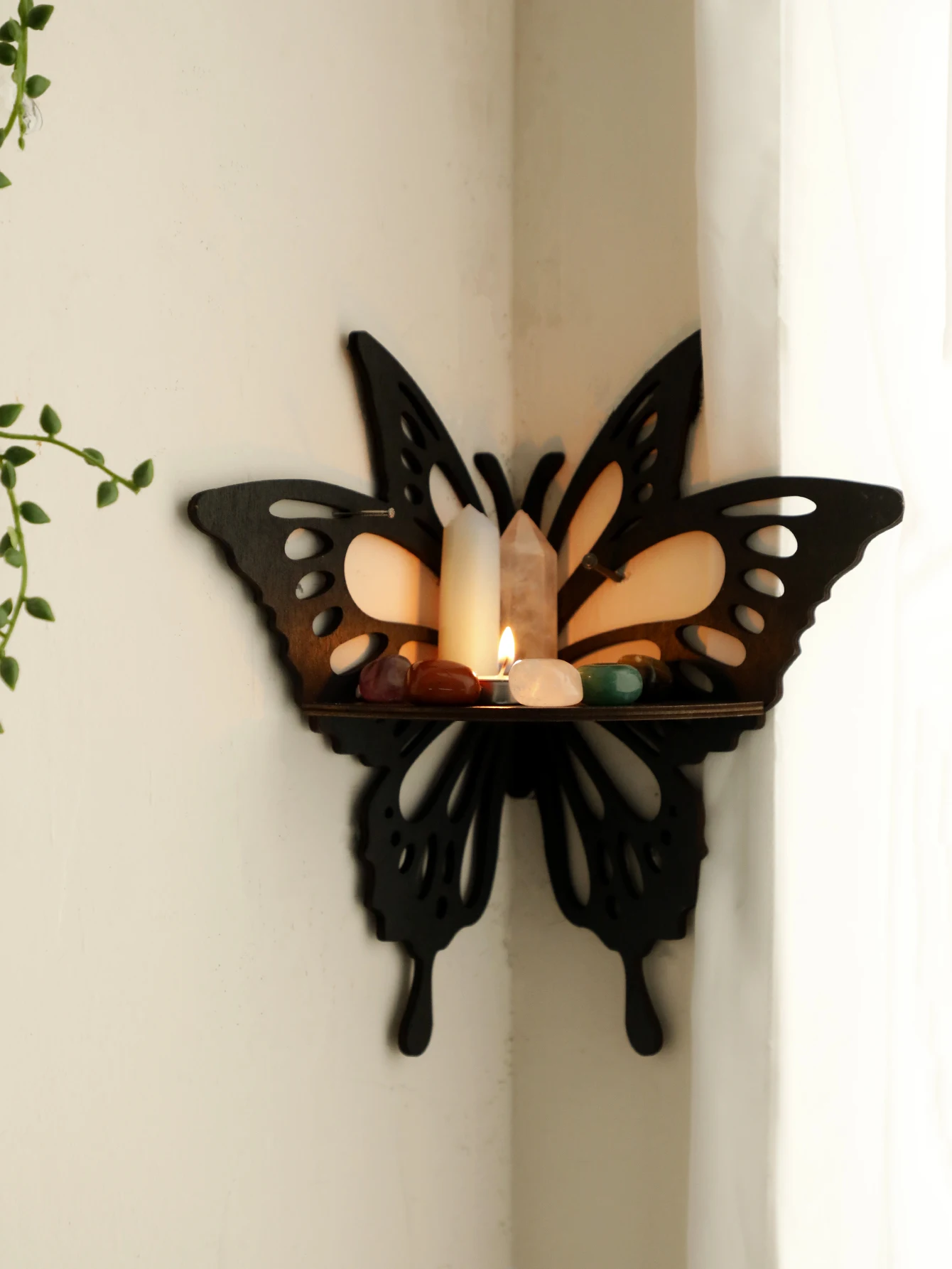 Butterfly Corner Shelf Wooden Crystal Shelf Display Modern Home Decoration Floating Wall Shelf Room Wall Decor Art Display Stand