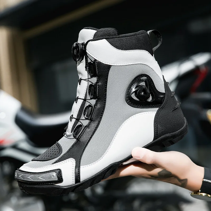 

New Large Size Locomotive Shoes High Top Motorcycle Shoes Four Seasons Cycling Boots Racing Shoes Motorcycle Travel Equipment