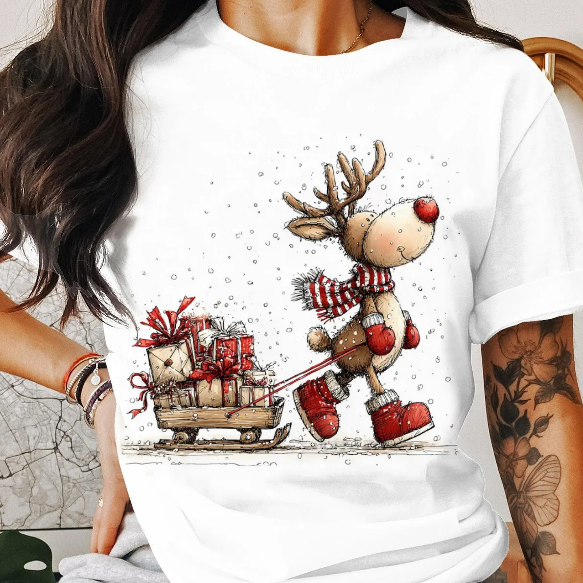 

Подарки с изображением оленя, сани с принтом, новогодняя одежда, забавная рождественская футболка счастливого топа, модная милая рубашка с принтом