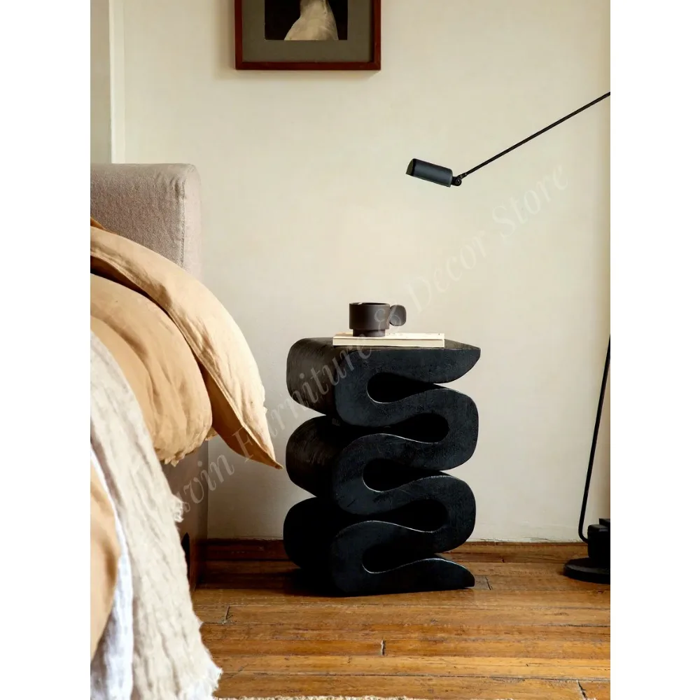 Modern Luxury Sculptural Wooden Side Table S-shaped Wiggle Stool Organic Design Accent Table Living Room Bedroom Art Decor Hotel