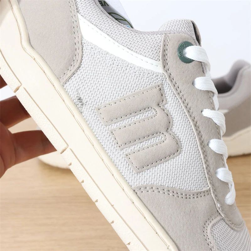 2025 New men's lightweight outdoor sports walking shoes summer casual running shoes enhanced cushioning function