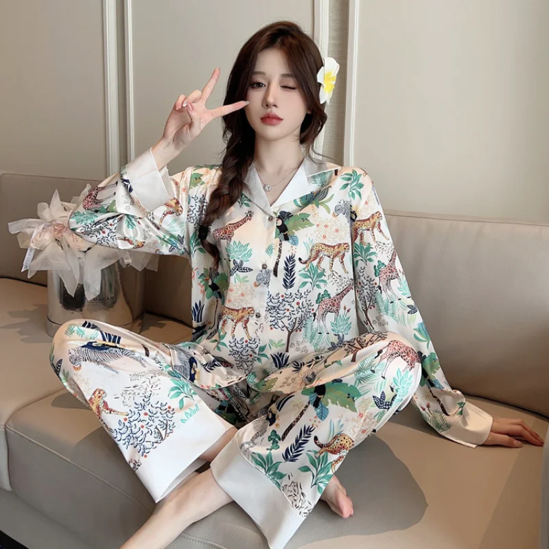 Chinese Style Vintage Silk Soft 2 Piece Pajamas Set Animal Fun Print V-neck Sleepwear Women\'s Long Sleeve Top & Pants Home Suit