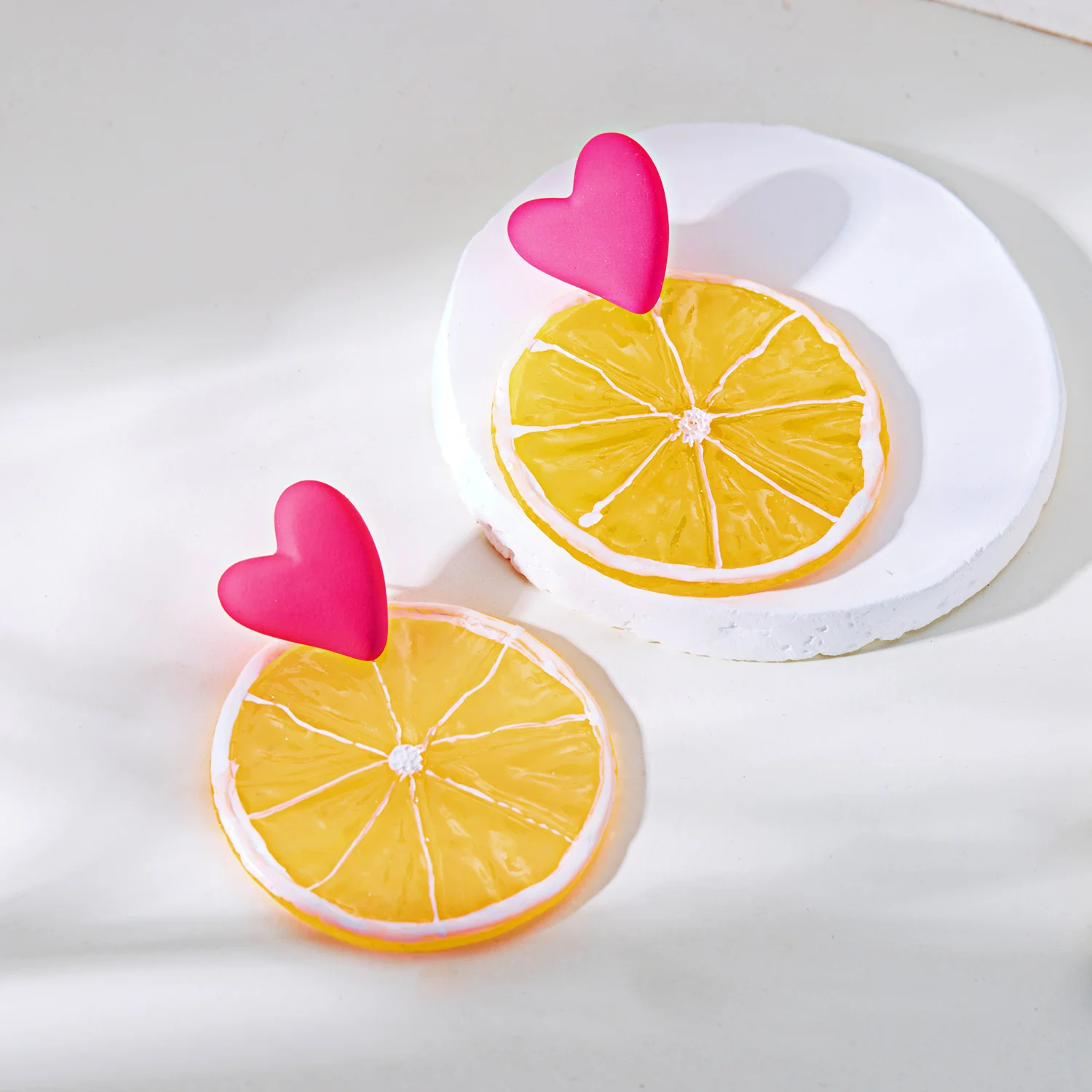 Boho Fruit Lemon Slice Acrylic Stud Earring for Women Girl Resin Dangle Heart Strawberry Pitaya Drop Wedding Summer Jewelry Gift