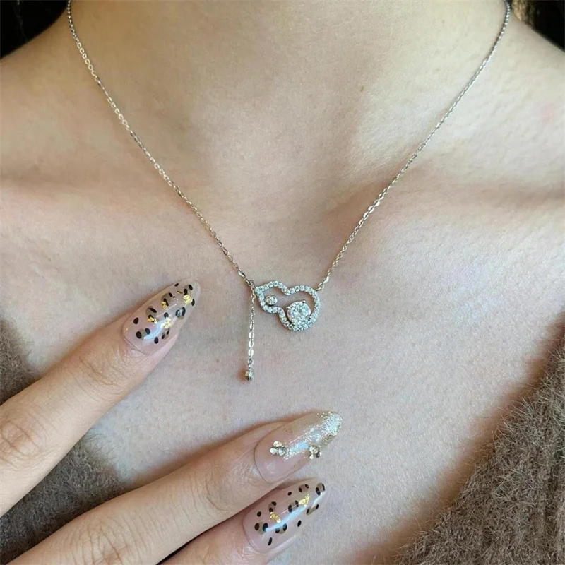 Exquisite Full Crystal Gourd Pendant Necklace Sweet Shiny Charm Chain Jewelry Perfect Gifts for Women Girls dz030