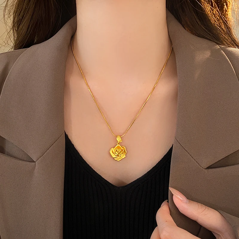 Licht Luxus Matt Gold Farbe Rose Blume Anhänger Halskette Für 2024 frauen Sexy Schlüsselbein Kette Mode Zubehör Schmuck – Detail 9