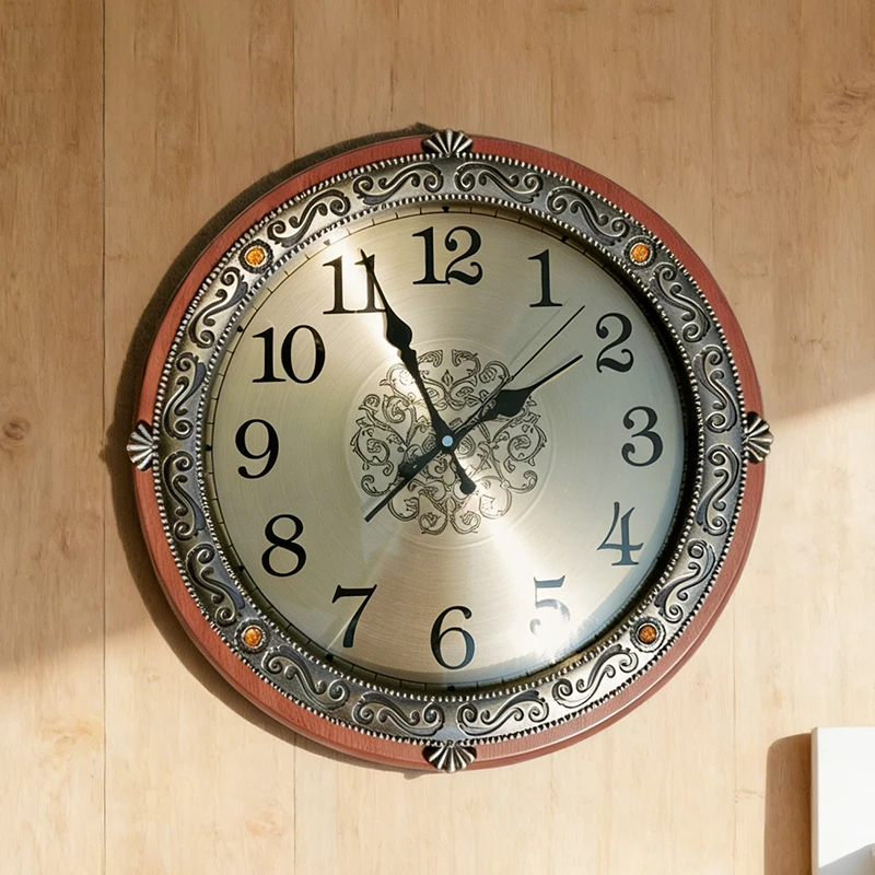 Luxury Wall Clocks Nordic Retro Design Clocks Living Room Large Decorative Clock Elegant Aesthetic Artistic Decoration Household